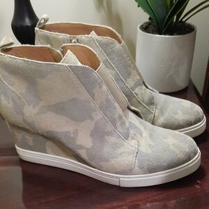 L.Paolo Wedge Sneaker/Shoes